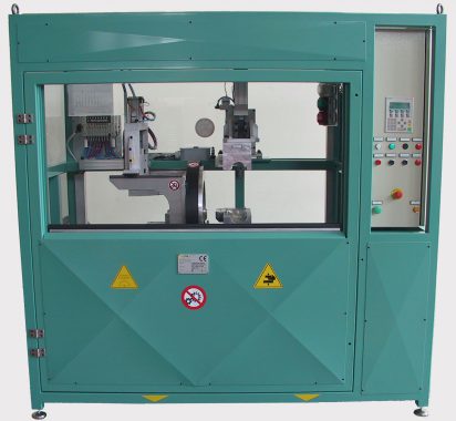 machine for cutting the mould joint